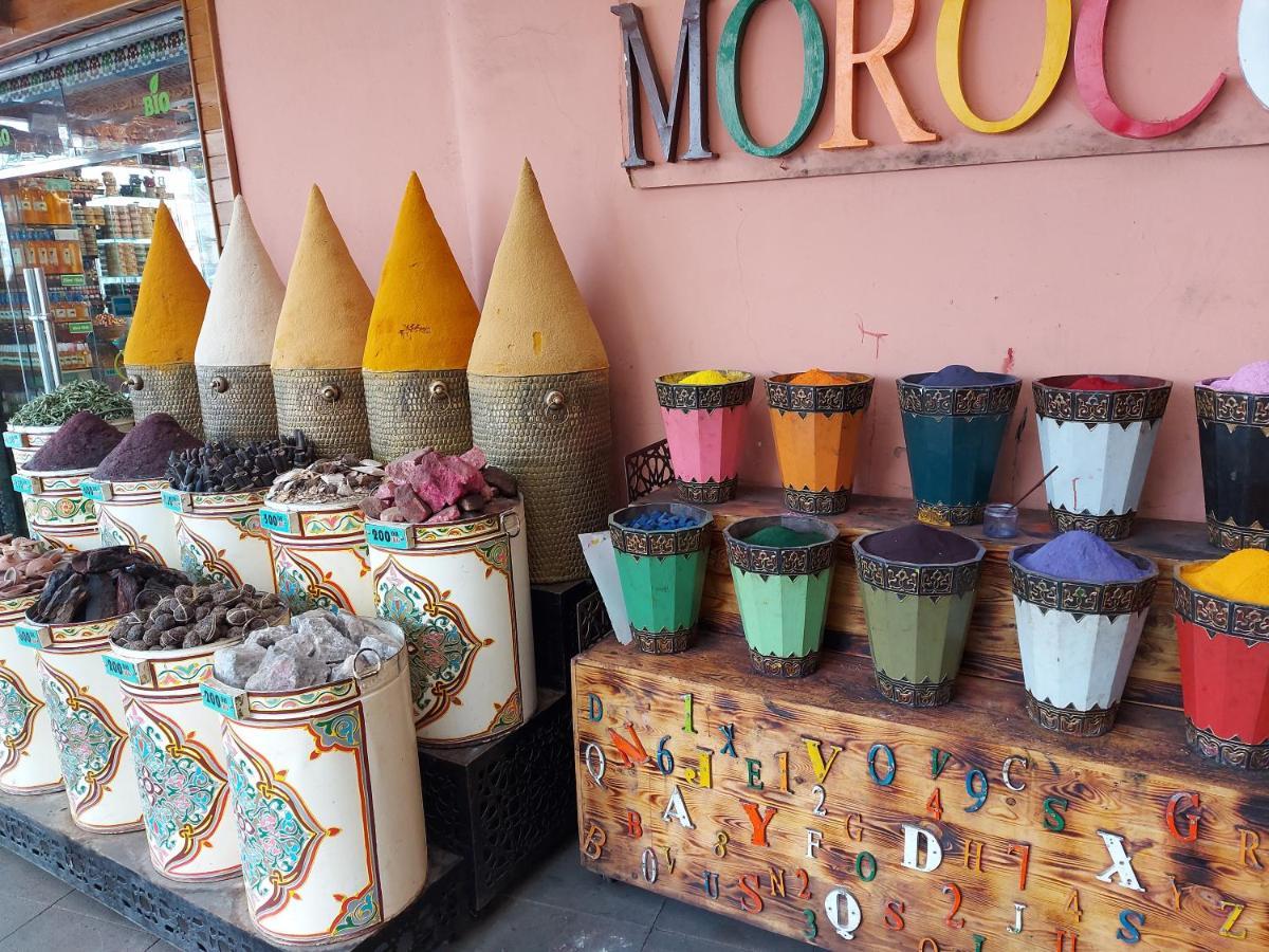 Riad Dar Karam Marrakesh Exteriör bild